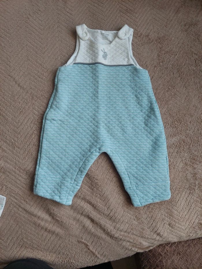 Lot de 2 salopettes + 1 T-short 1 mois