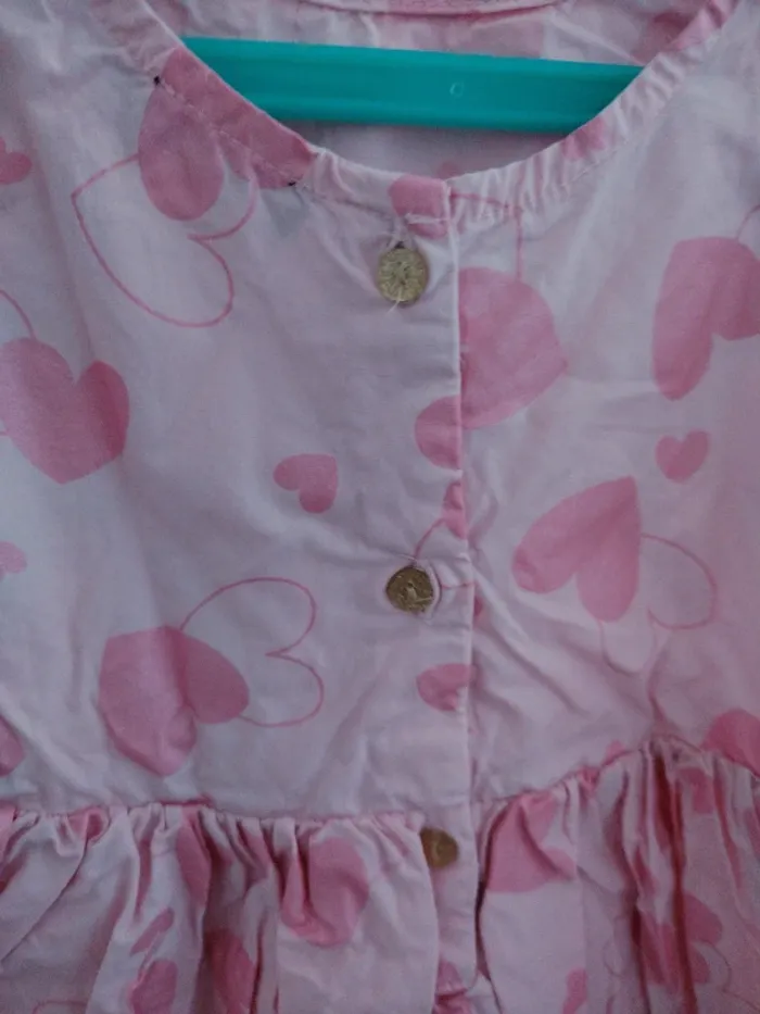 Robe cœur très bon état 4 ans - photo numéro 6