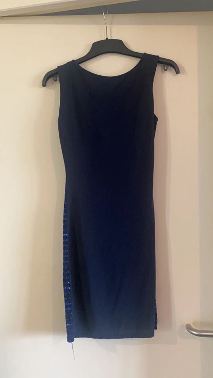 Robe à paillette - photo numéro 2