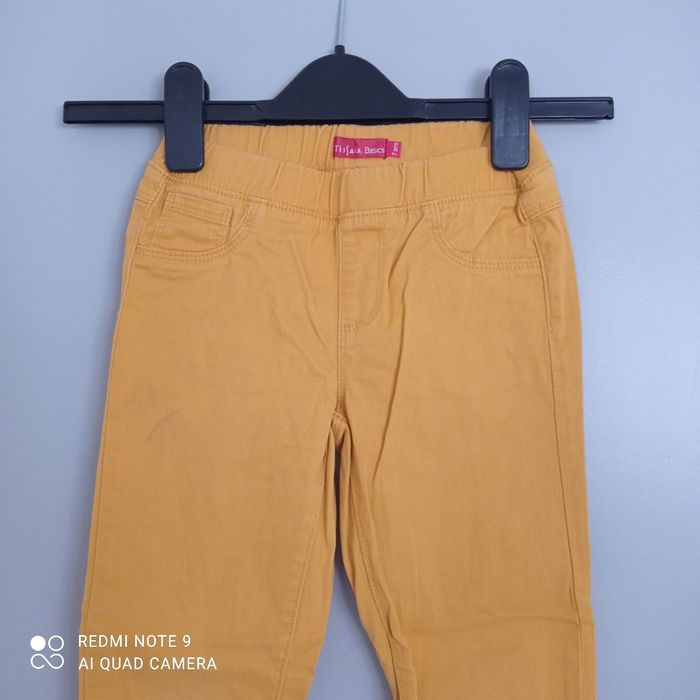 Pantalon ocre 7ans - photo numéro 2