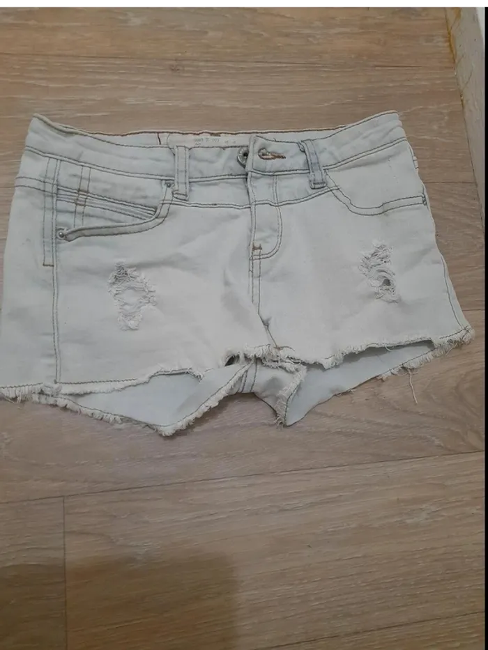 short taille 32