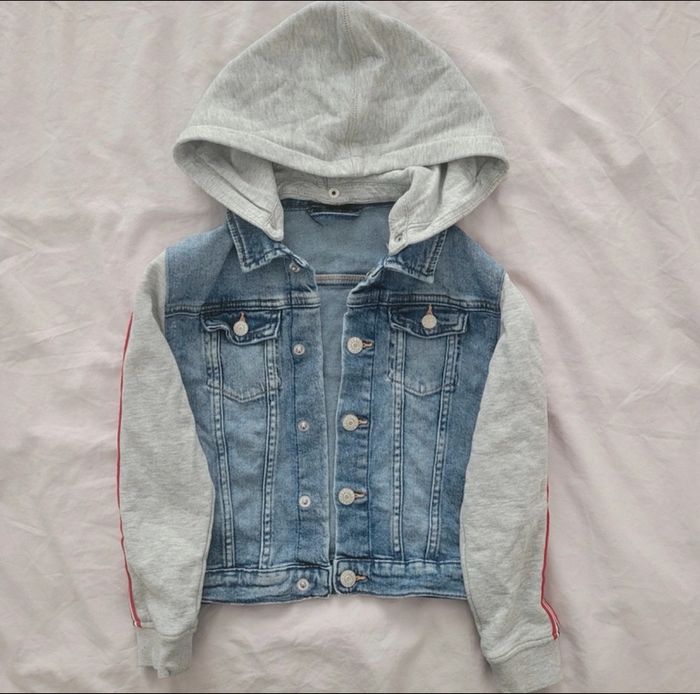 Veste en Jean / sweat taille 5 ans