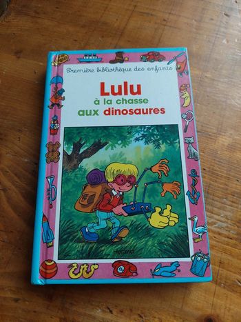 Livre Lulu à la chasse aux dinosaures