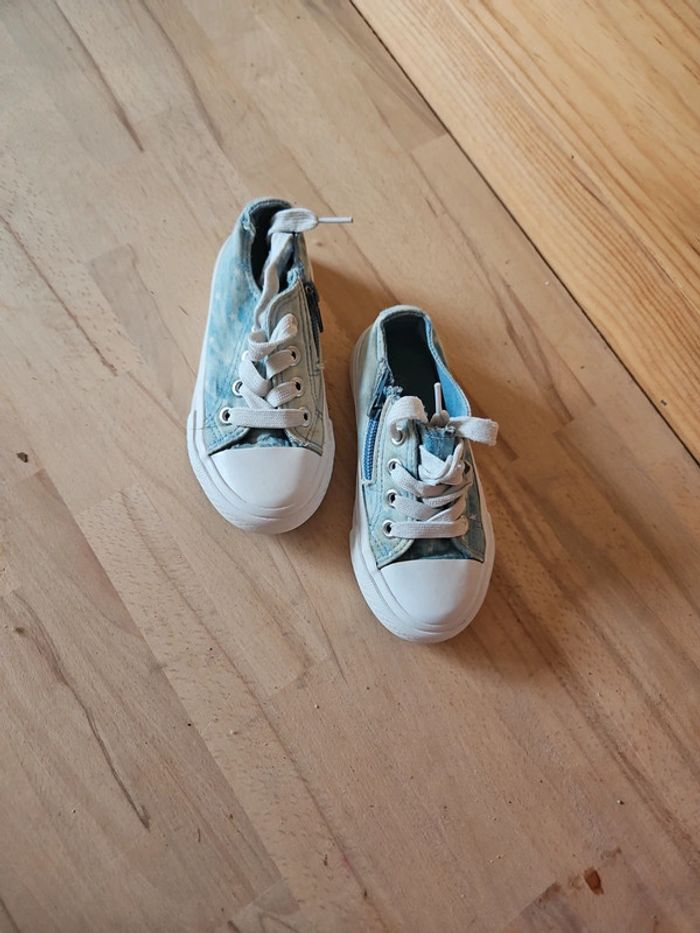 Basket en toile taille 26 - photo numéro 3