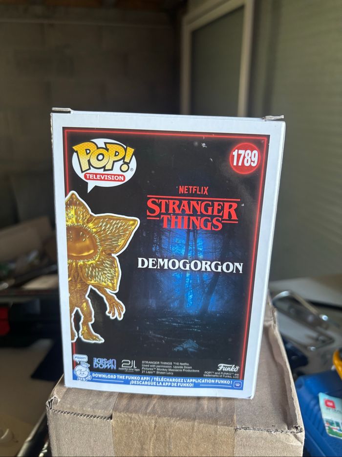 Figurine pop supreme limited edition : stranger things – demogorgon (gold) funko #1789 - photo numéro 7