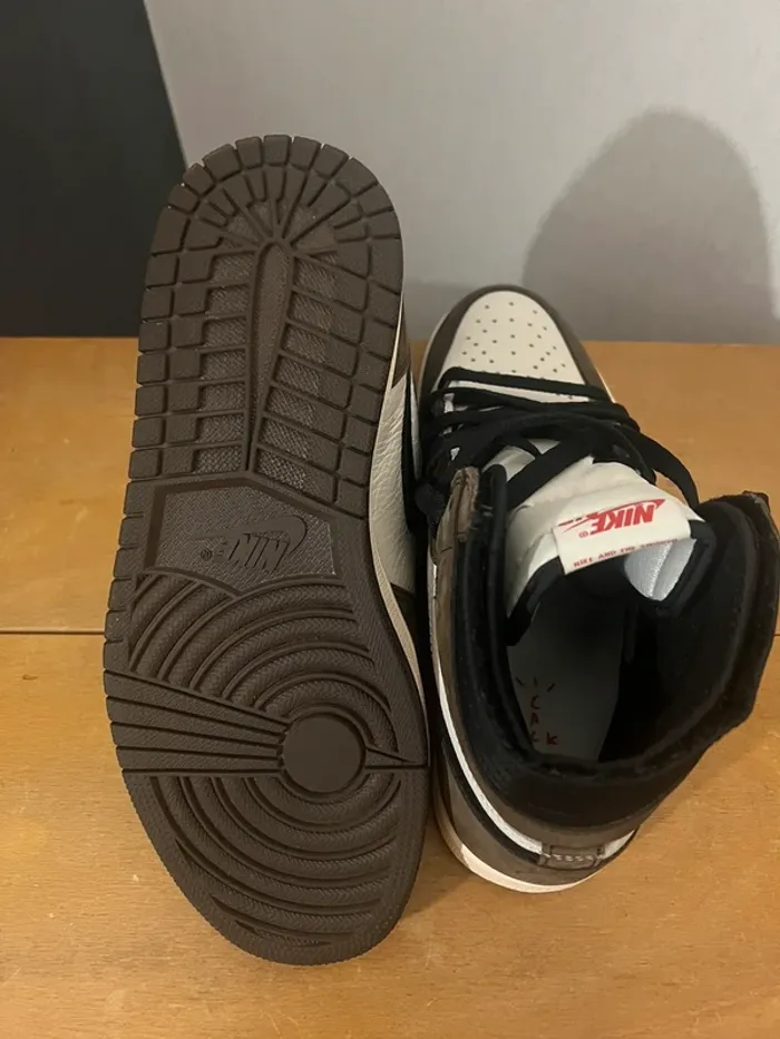 Jordan 1 high Travis Scott certificat StockX - photo numéro 5