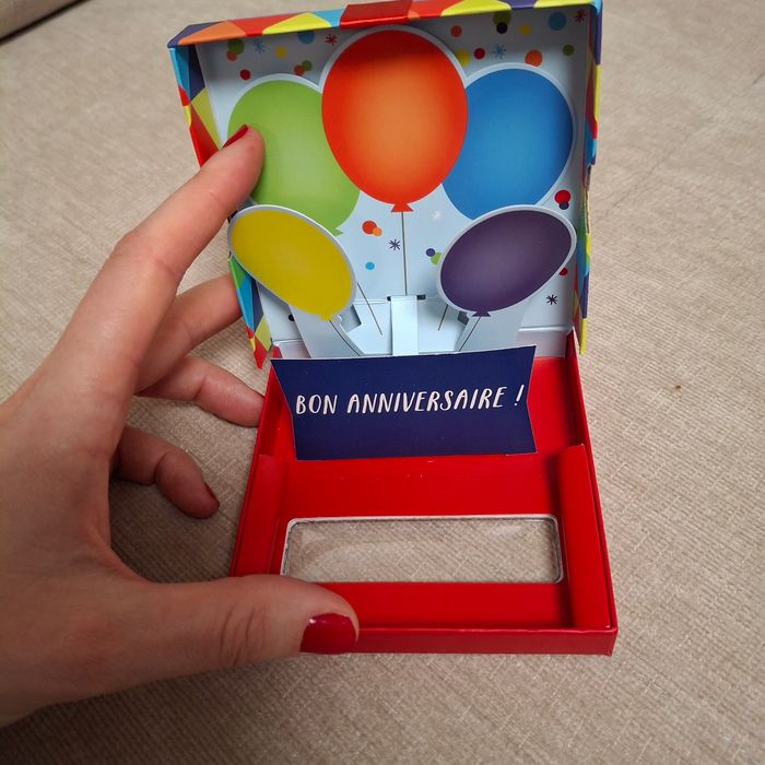 Boîte bon anniversaire
