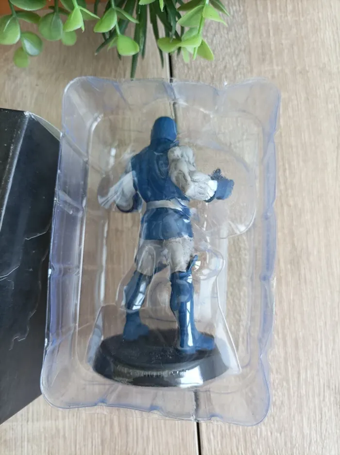 Figurine Darkseid DC Comics Eaglemoss Super Hero Hors-série Special - photo numéro 4