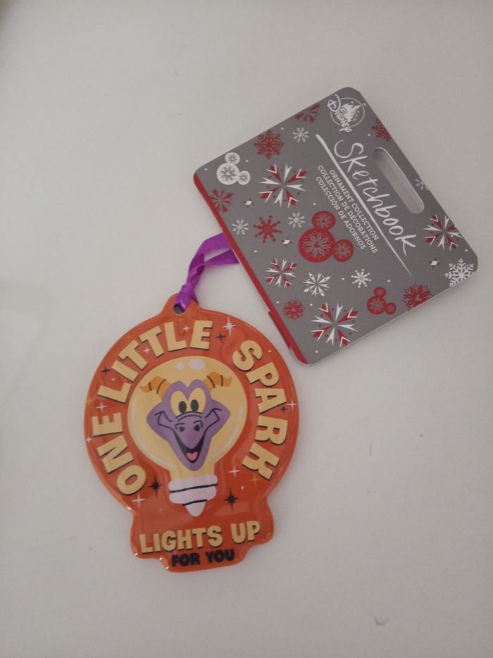 Ornement one little spark Disneyland Paris neuf
