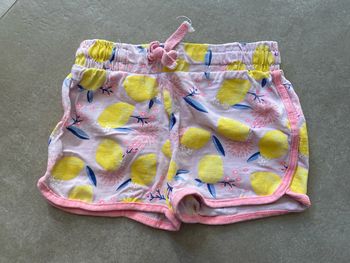 Short 4 ans