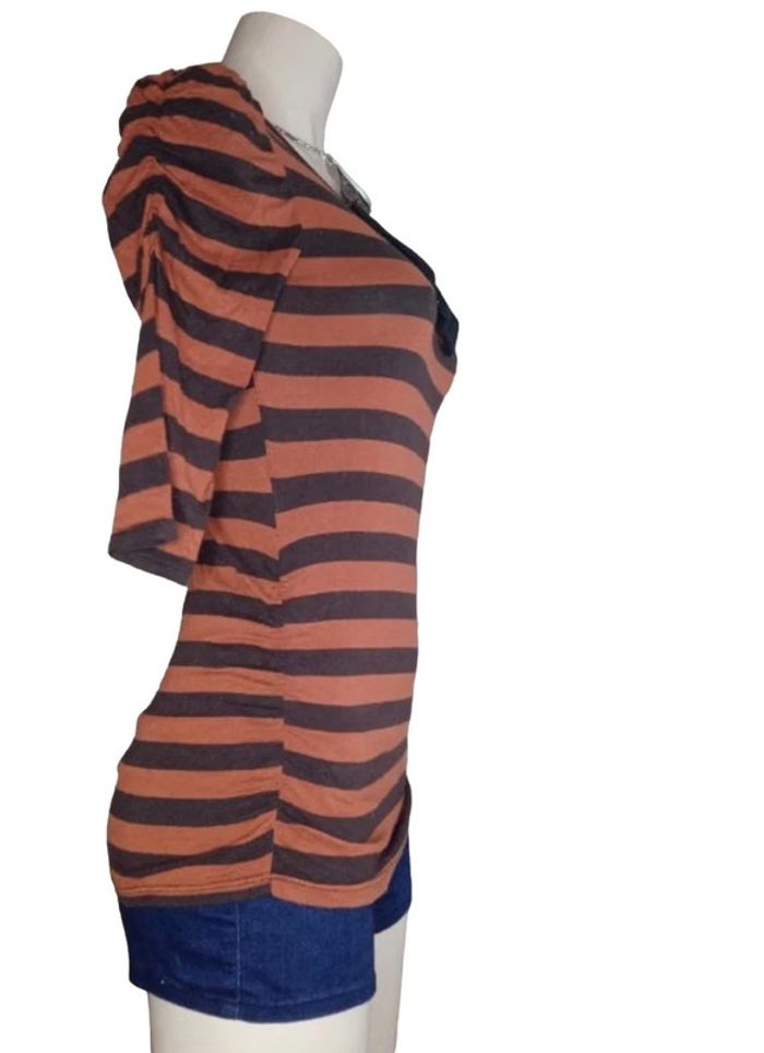 T-shirt 👕 Taille 34/36 - photo numéro 5