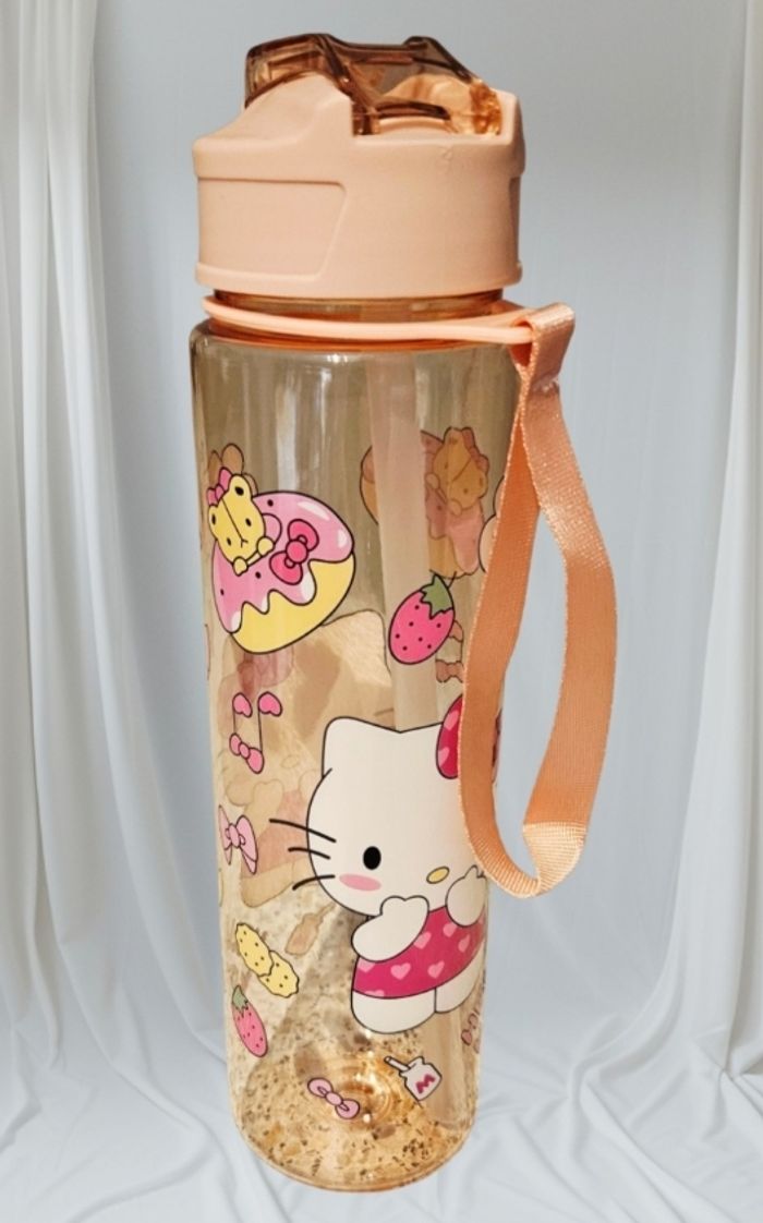Magnifique gourde de grande capacite disney Hello kitty neuve - photo numéro 2