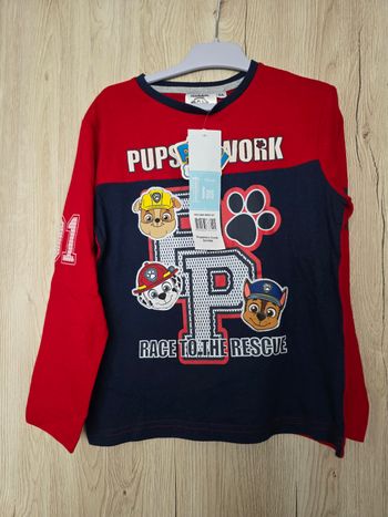 TEE-SHIRT MANCHE LONGUE PAW PATROL NICKELEDEON PUPS AT WORK NEUF AVEC ÉTIQUETTE DESSUS TAILLE 6ANS