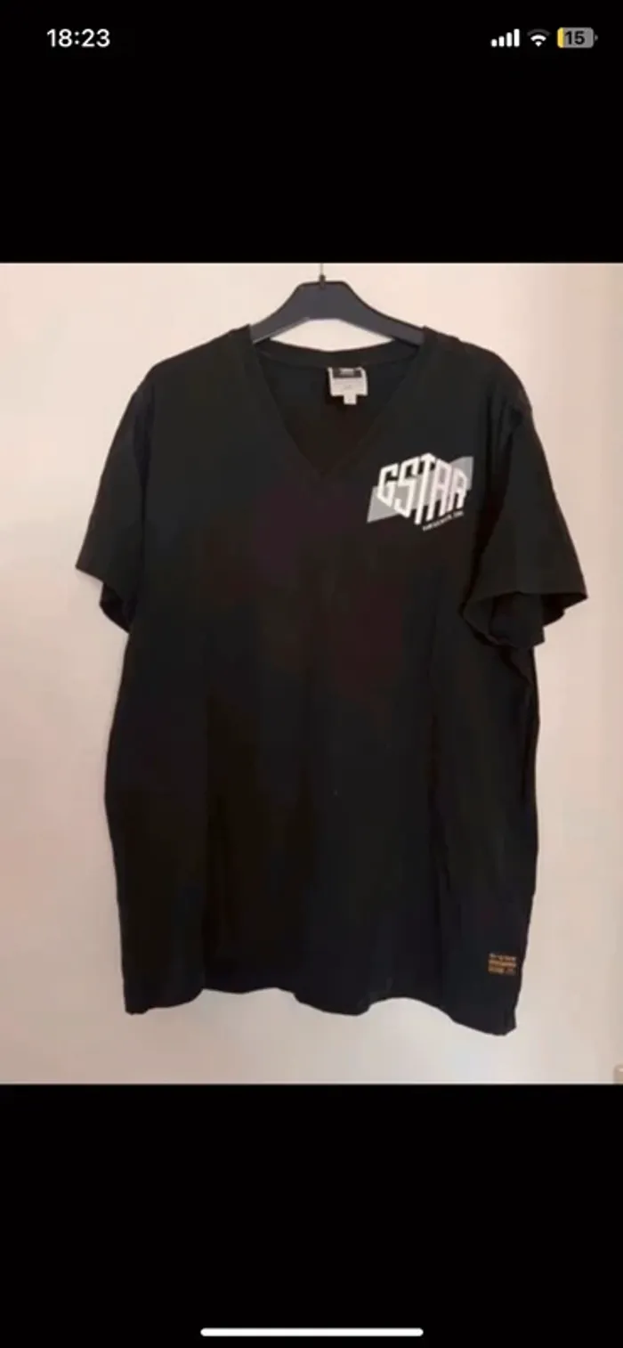 T-shirt homme .