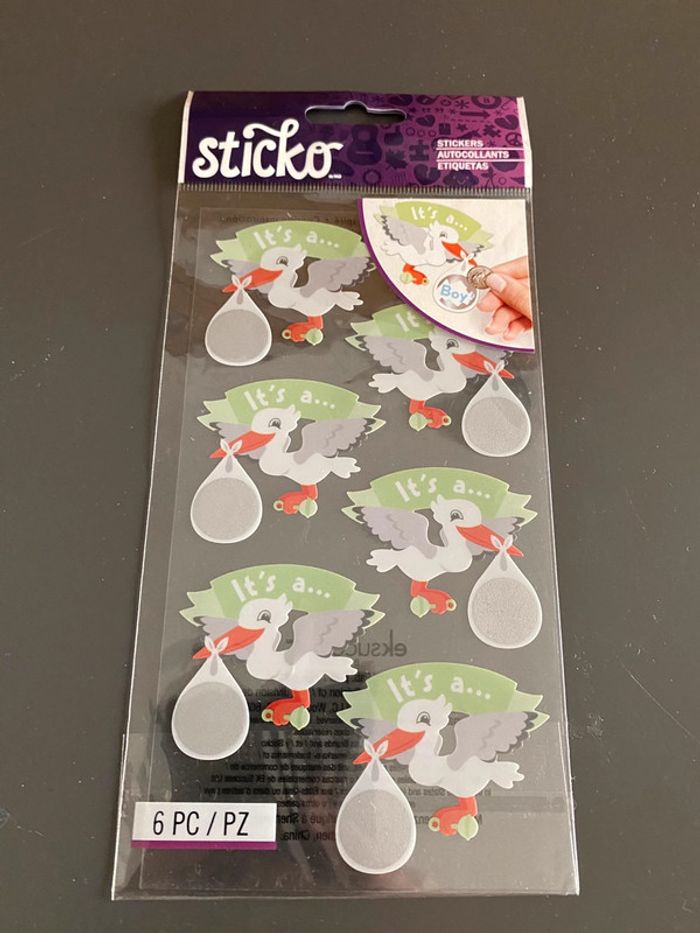 Autocollant sticker fête prénatale baby shower faire part