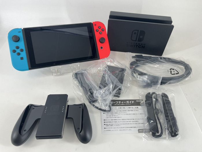 Nintendo Switch HAC-001 - photo numéro 2