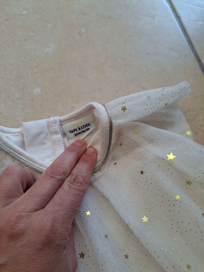 Robe beige  Créateur  Tao 23 mois neuve - photo numéro 3