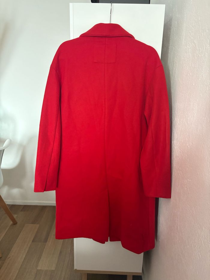manteau rouge - photo numéro 2