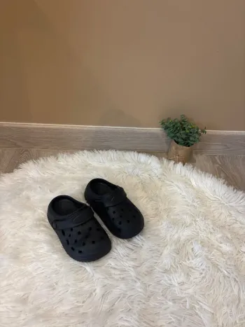 Claquettes enfants unisexe pointure 23-24