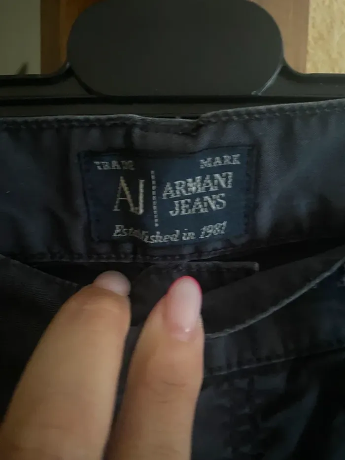 Pantalon Armani Jeans Homme Taille 44 – Élégance et Confort - photo numéro 5
