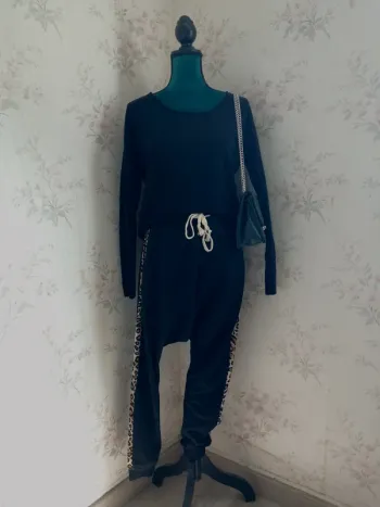 Pantalon noir coupe sarouel à motifs léopard noir marron et beige / noemie & co / (S-M)