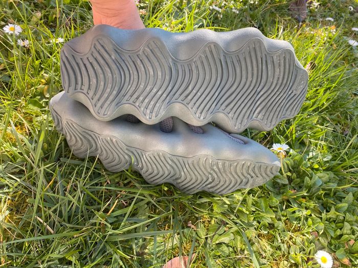 Paire De Yeezy 450 Pointure 45 - photo numéro 8