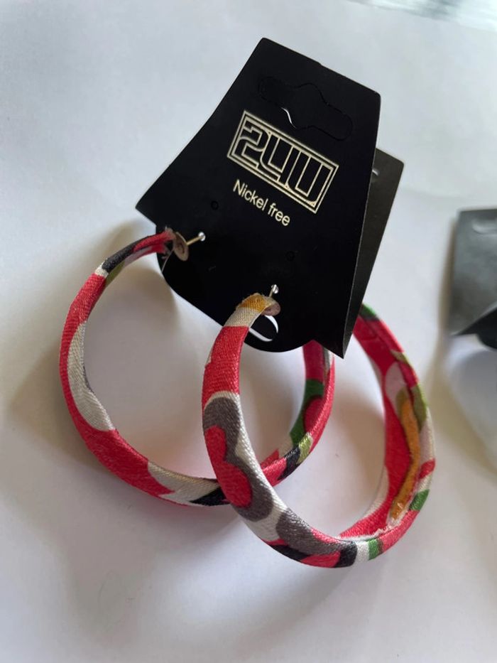 Lot de 3 paires de créoles neuves - photo numéro 2