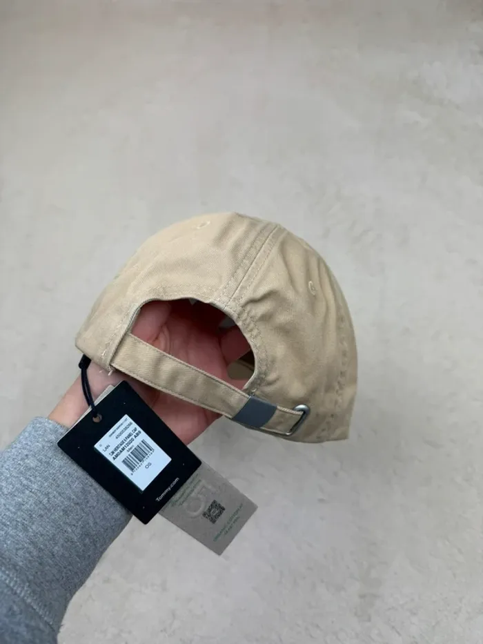 Casquette Tommy Hilfiger Beige Logo Brodé Neuve - photo numéro 4