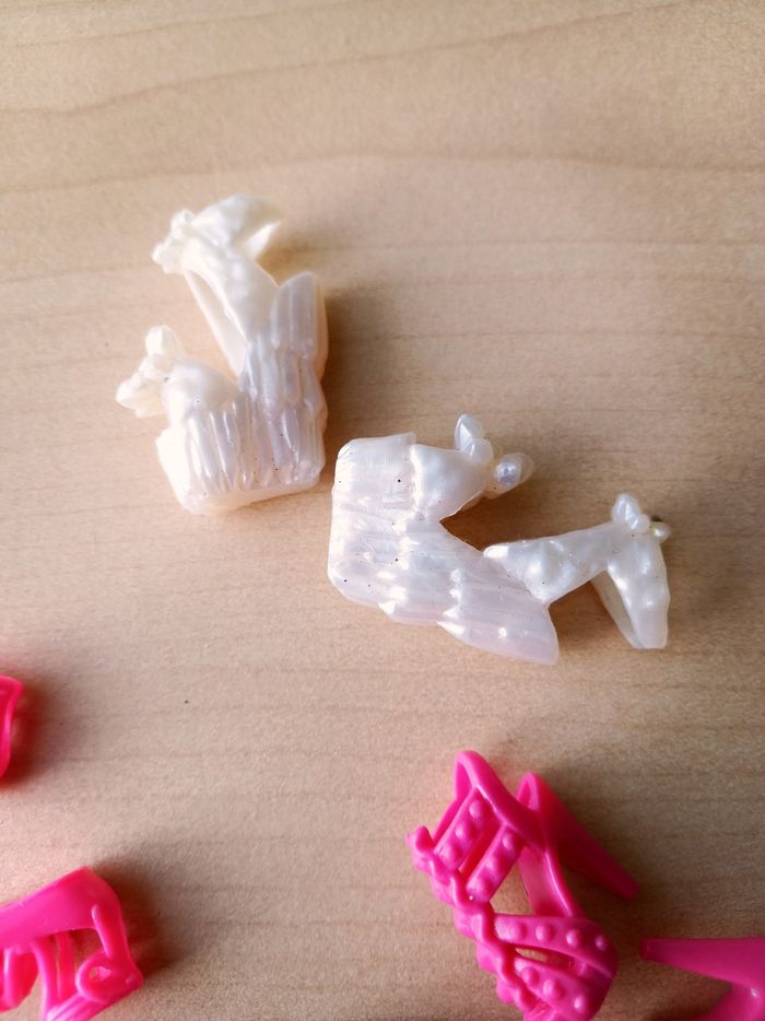 Lot de 4 paires de chaussures plates & talons pour poupée Barbie - photo numéro 5