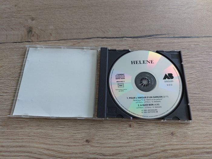 CD single 2 titres Hélène Rollès "Pour l'amour d'un garçon" - photo numéro 7