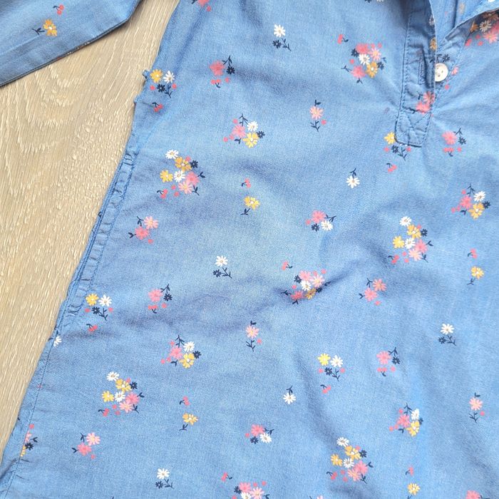 Très belle robe bleu. Fille 4 ans. Marque H&M - photo numéro 2