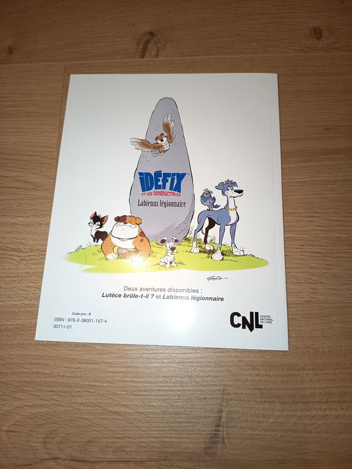 Livre BD Astérix Mac Do, Idéfix et les irréductibles Labienus légionnaire, NEUF - photo numéro 3