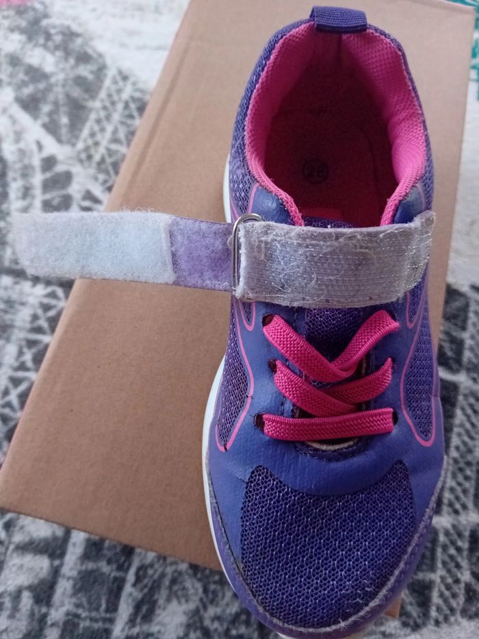 Baskets violettes en taille 28 - photo numéro 5