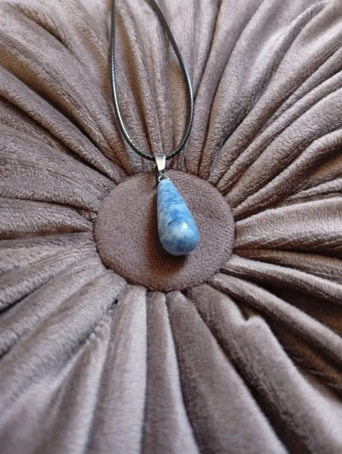 Sodalite collier en pierres naturelles Lithothérapie méditation - photo numéro 2