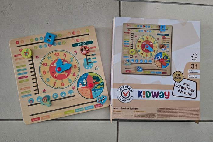 Mon calendrier éducatif bois
