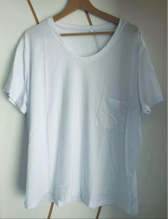 T-shirt blanc basique