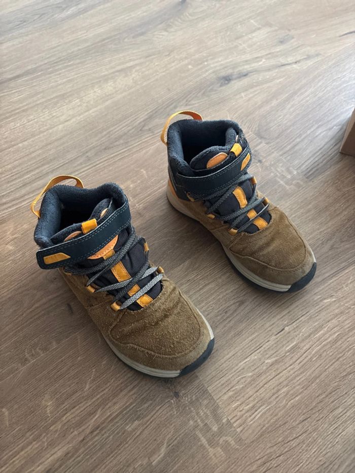 Après ski / chaussures marche Quechua