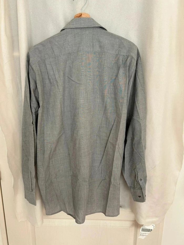 Chemise grise - photo numéro 4