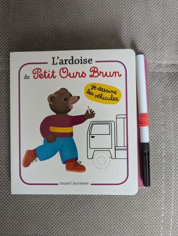 L'ardoise de petit ours brun : je dessine les véhicules