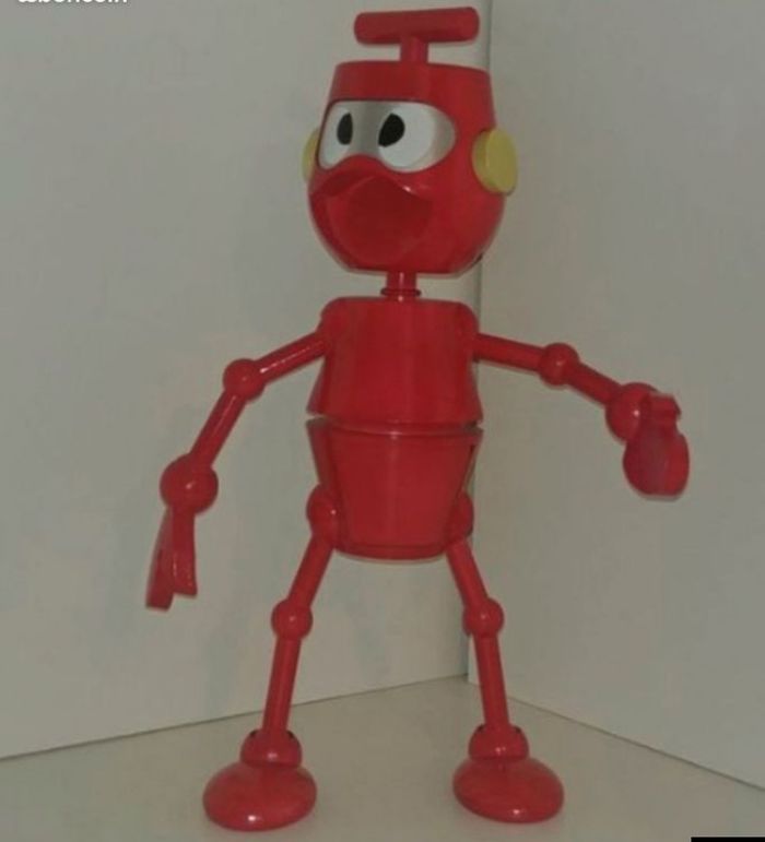 Nono articulé  le petit robot  de ulysse31