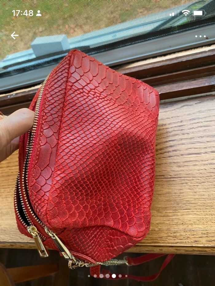 Sac à bandoulière cuir rouge reptile - photo numéro 3