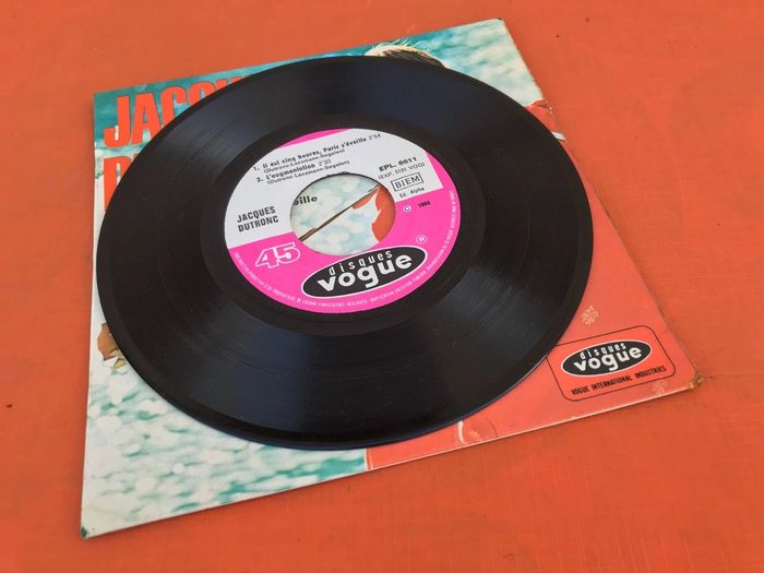 Vinyle 45 tours Jacques Dutronc Il est cinq heures, Paris d' éveille (1968) - photo numéro 5