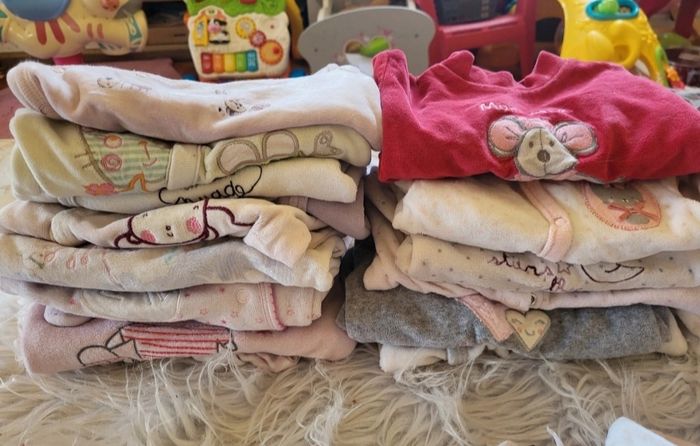 Lot 1 mois fille - photo numéro 2