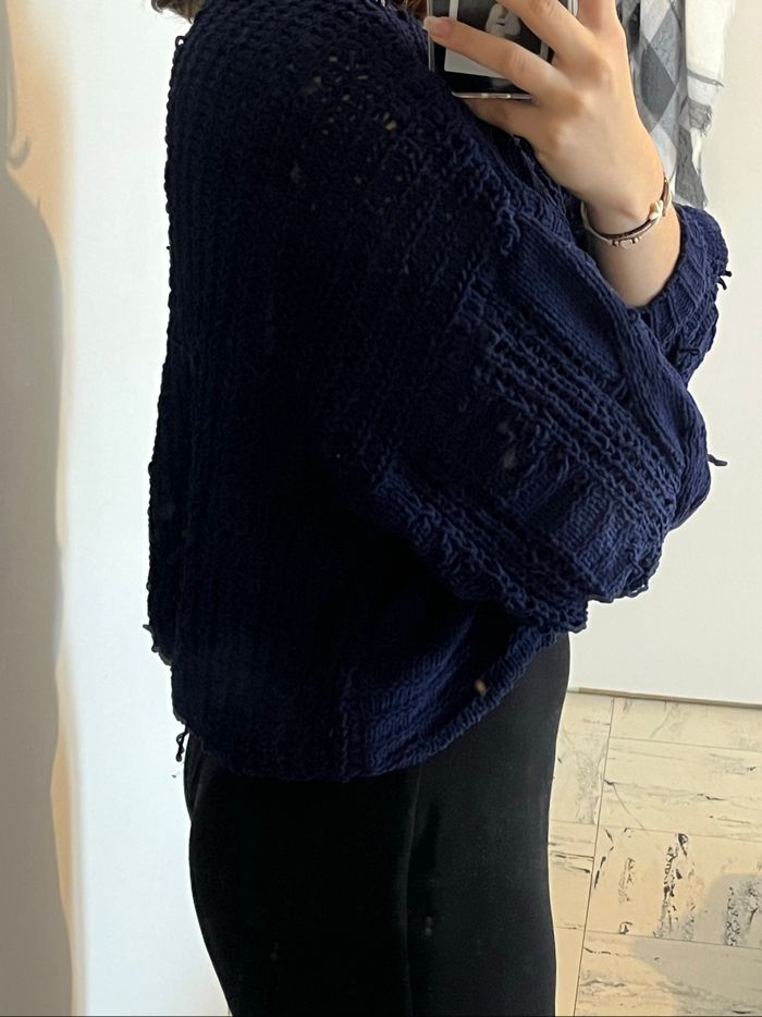 Pull bleu marine - photo numéro 2