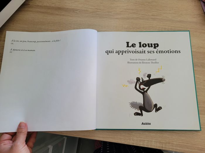 Livre AUZOU, Le loup qui apprivoisait ses émotions, version GRAND FORMAT, NEUF - photo numéro 5