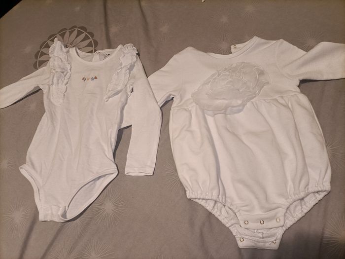 Lot de 2 bodies pour fille