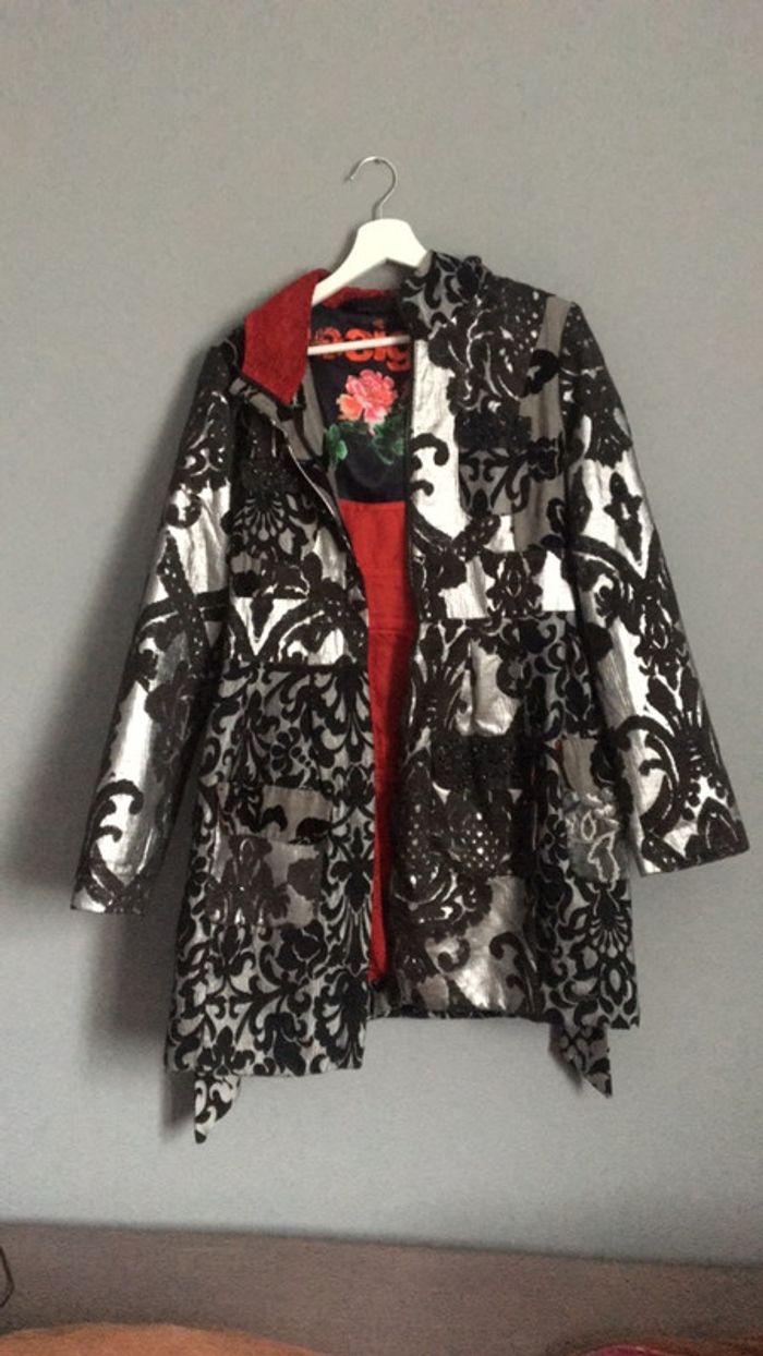 Manteau Desigual avec ceinture