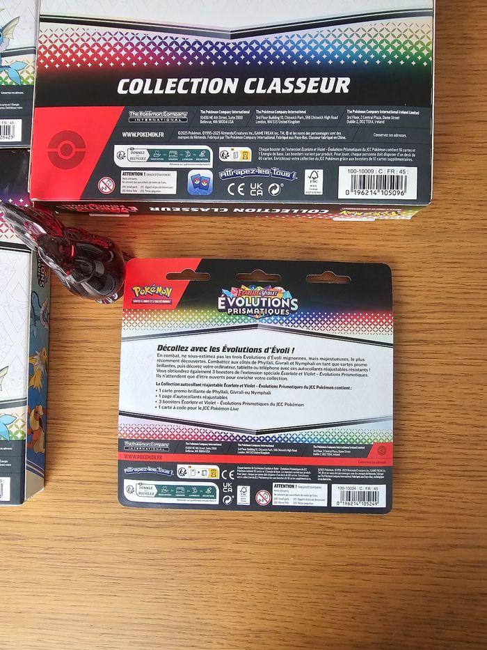Lot coffrets Pokémon EV8.5 Evolutions prismatiques - photo numéro 10