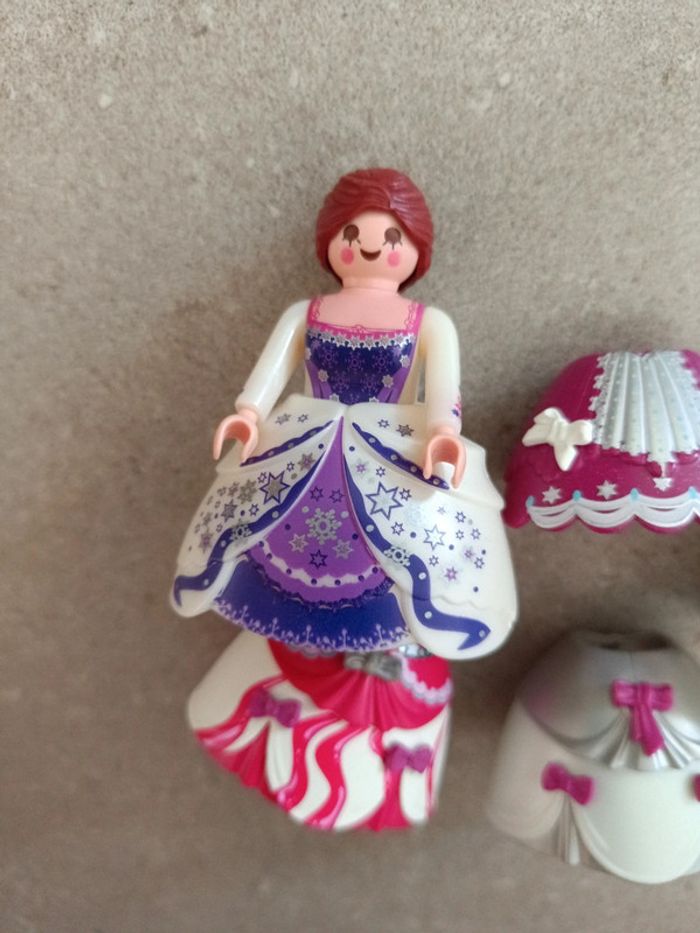 Playmobil et jupe - photo numéro 2