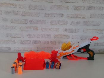 Pistolet / lanceur de voitures Nerf